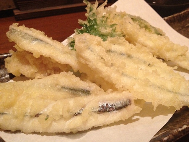 春の魚 サヨリは天ぷらで美味しく頂きましょう 魚仕入れは金沢直送 居酒屋応援隊 ブログ