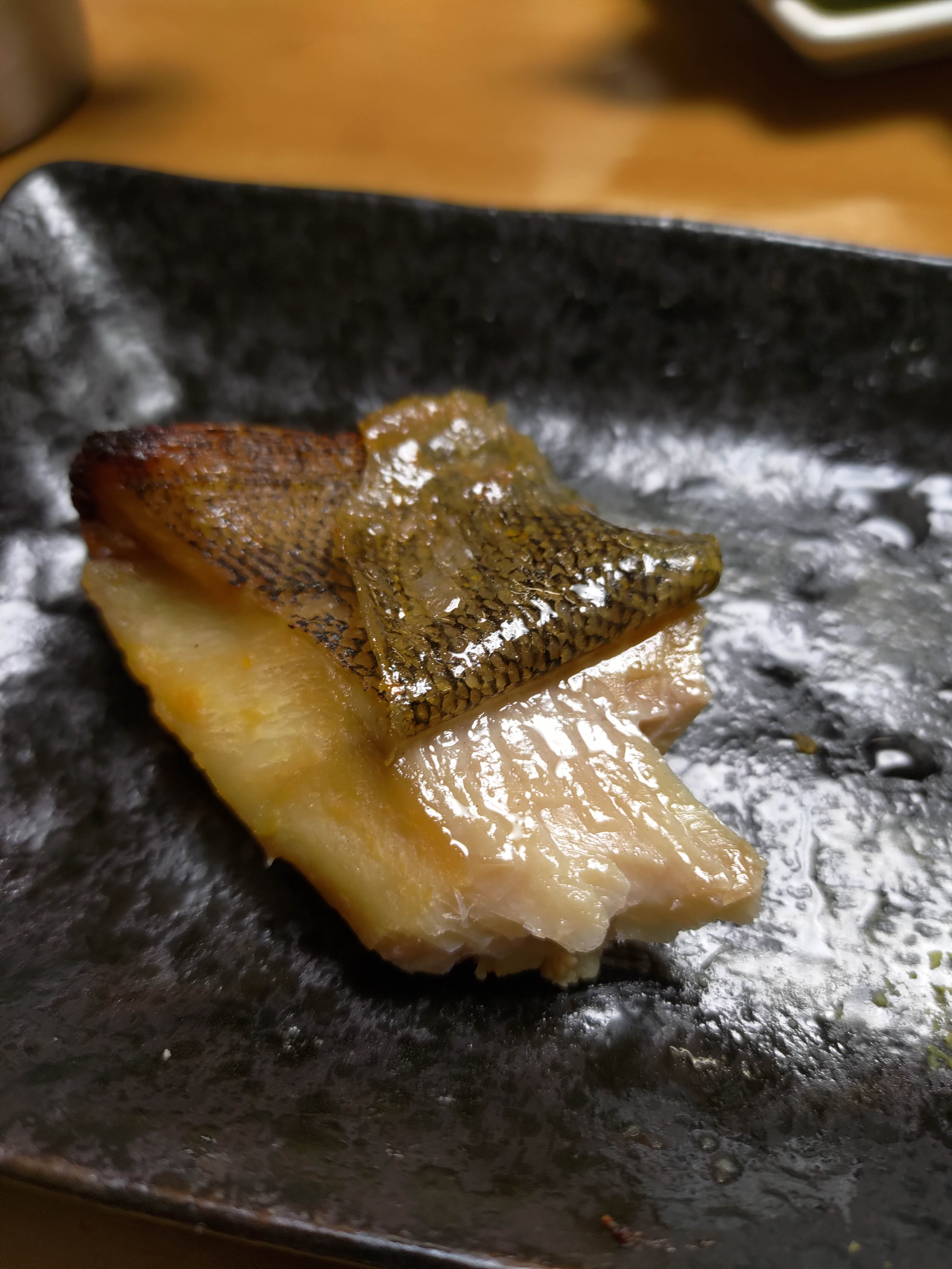 身と皮の間にも脂がしっかり